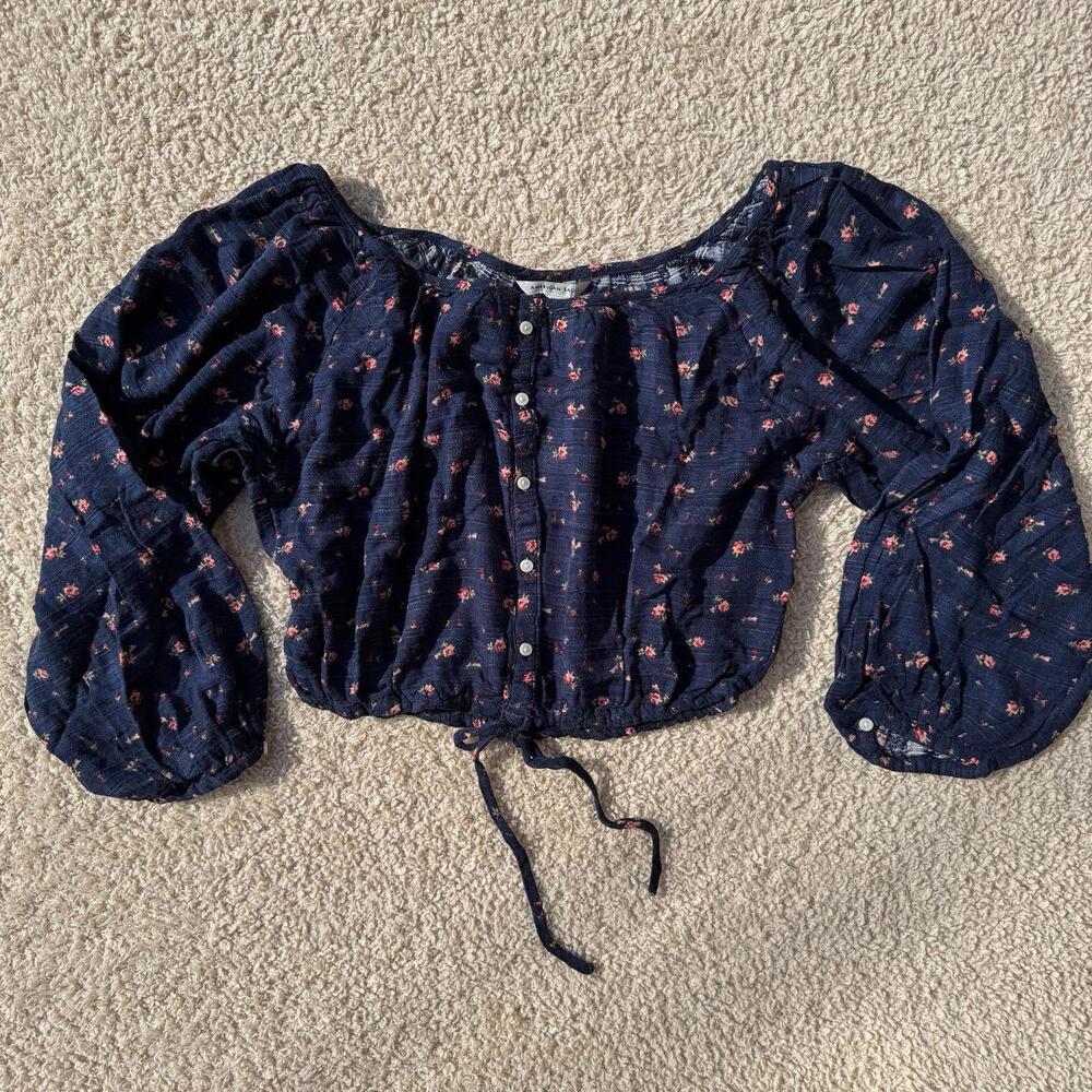 American‎ Eagle Navy Blue Floral Off the Shoulder Long Sleeve Crop Top SMALL NWT